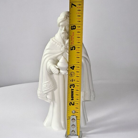 1982 Avon Nativity Collectibles THE MAGI BALTHASAR WISEMEN Porcelain Figure box - Picture 10 of 12